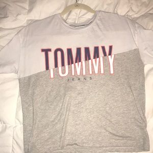 Tommy Hilfiger Shirt!!